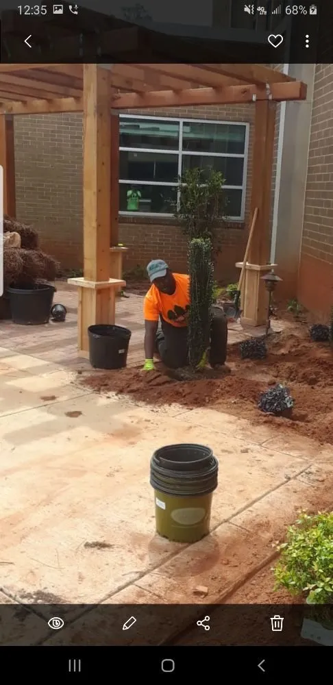 Trusted garden landscaping in Gainesville, GA by Becoats & Sons Lawn Care