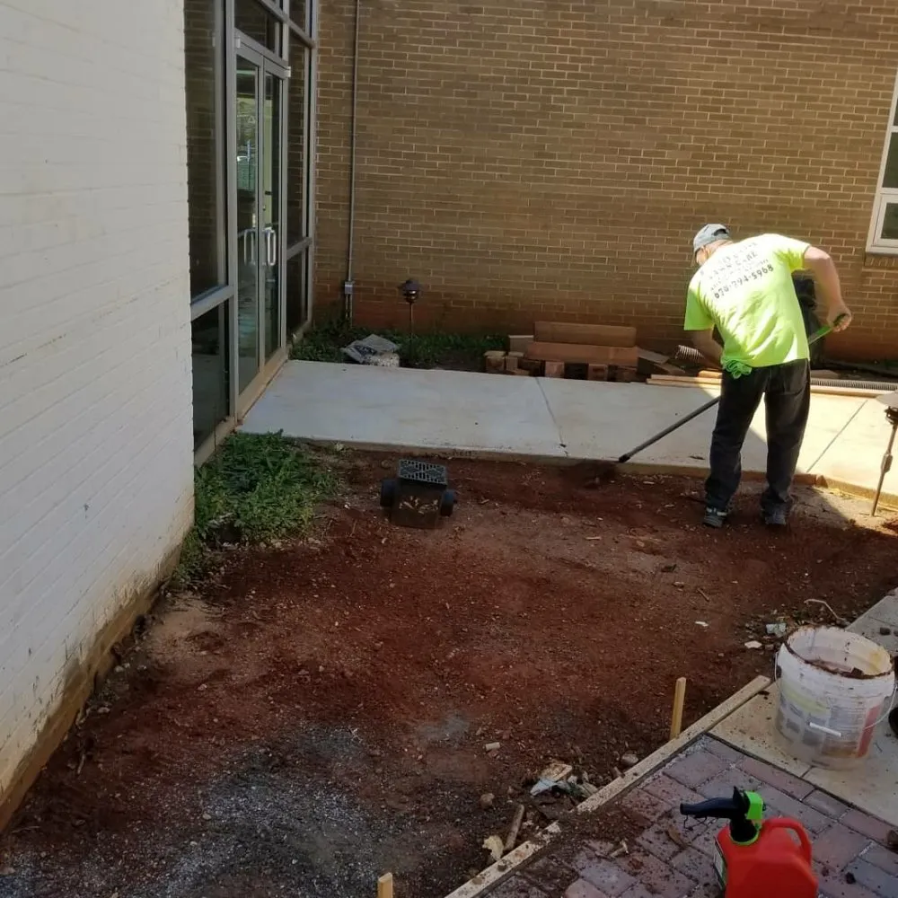 Local garden landscaping experts serving Gainesville, GA - Becoats & Sons Lawn Care