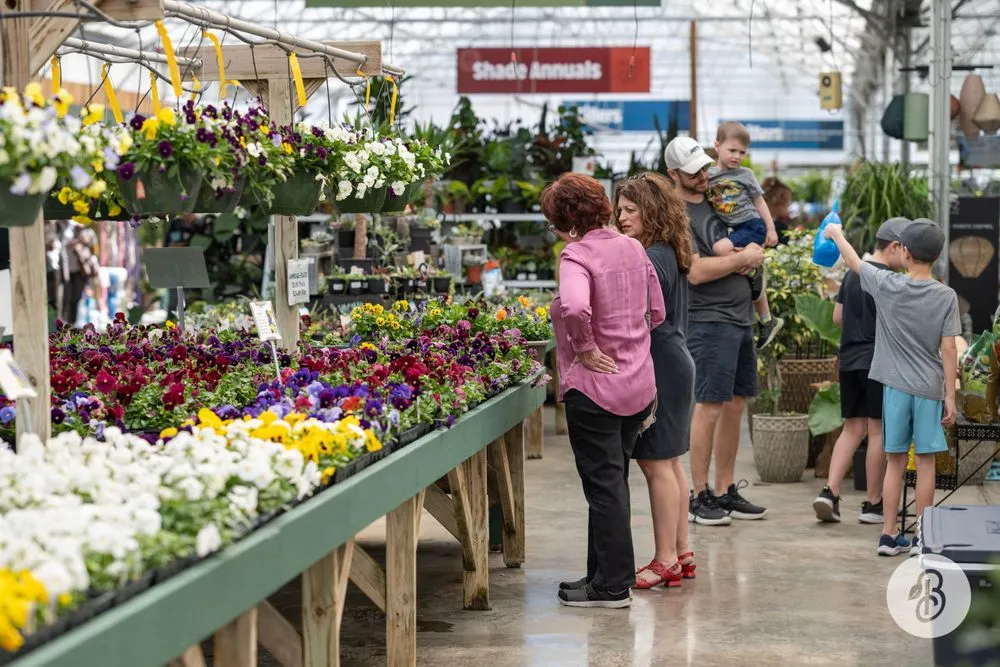 Custom yard maintenance for year-round maintenance across McDonald, PA - Bedner's Farm & Greenhouse