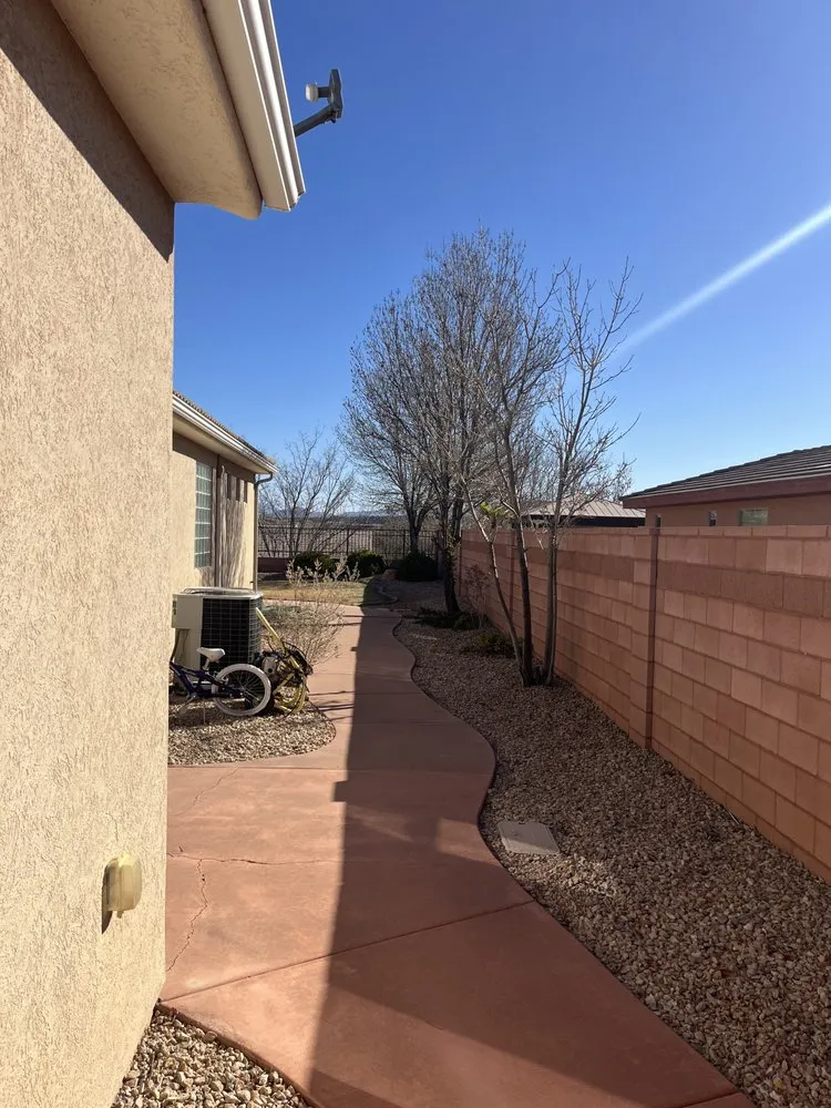 Expert garden landscaping for beautiful yards across St. George, UT - Bedrock Landscape & Tree Service