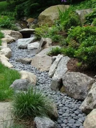 Affordable yard maintenance for beautiful yards in Hawthorne, FL by Bedrock Stone of Florida
