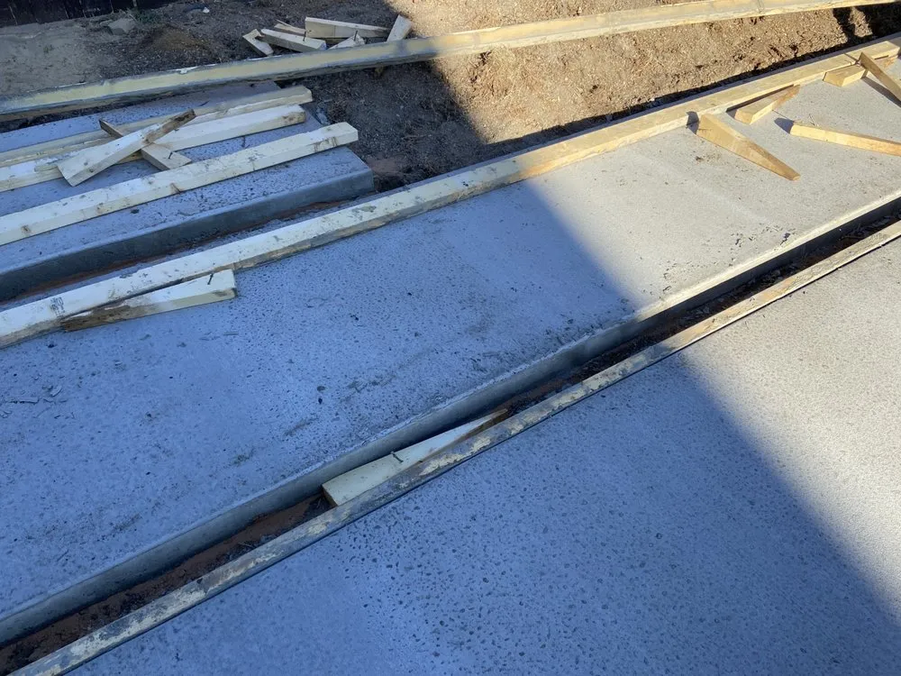 Local garden landscaping in Dallas, TX by Bee Bee Fly Landscaping