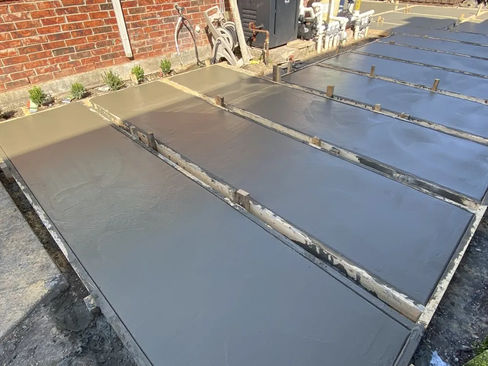 Reliable landscaping services in Dallas, TX by Bee Bee Fly Landscaping