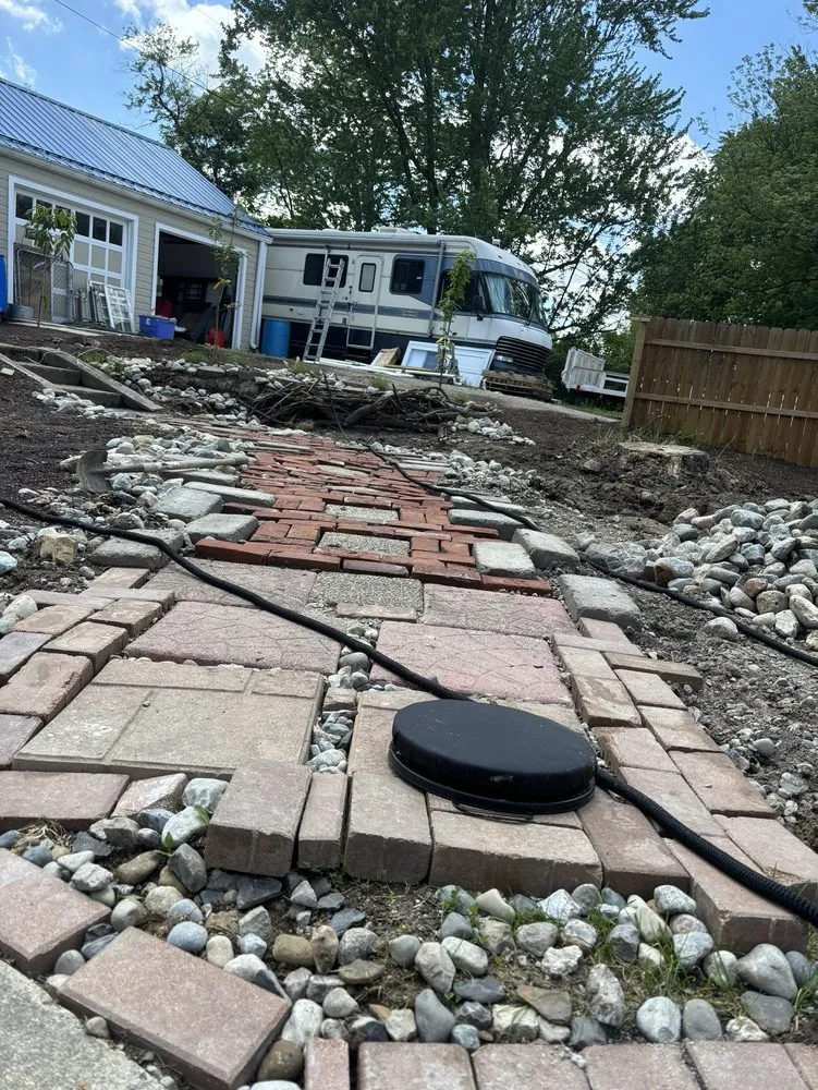 Top-rated garden landscaping in Fort Wayne, IN by Bee Kind Home & Landscape