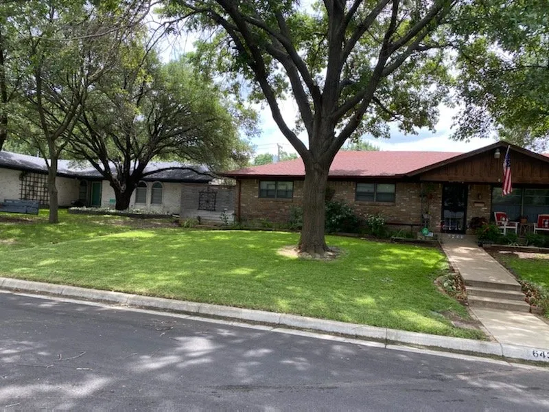 Custom lawn mowing service for beautiful yards across Fort Worth, TX - Bee's Knees Lawn care service