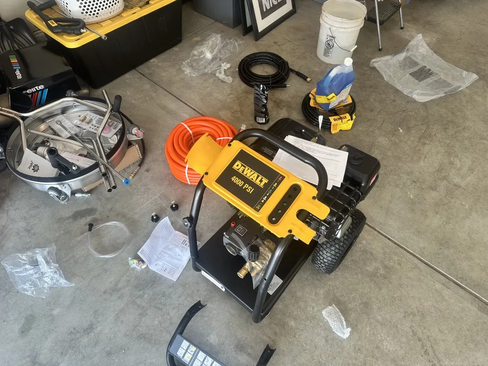 Expert yard maintenance in Camby, IN - Bee’s Professional Cleaning