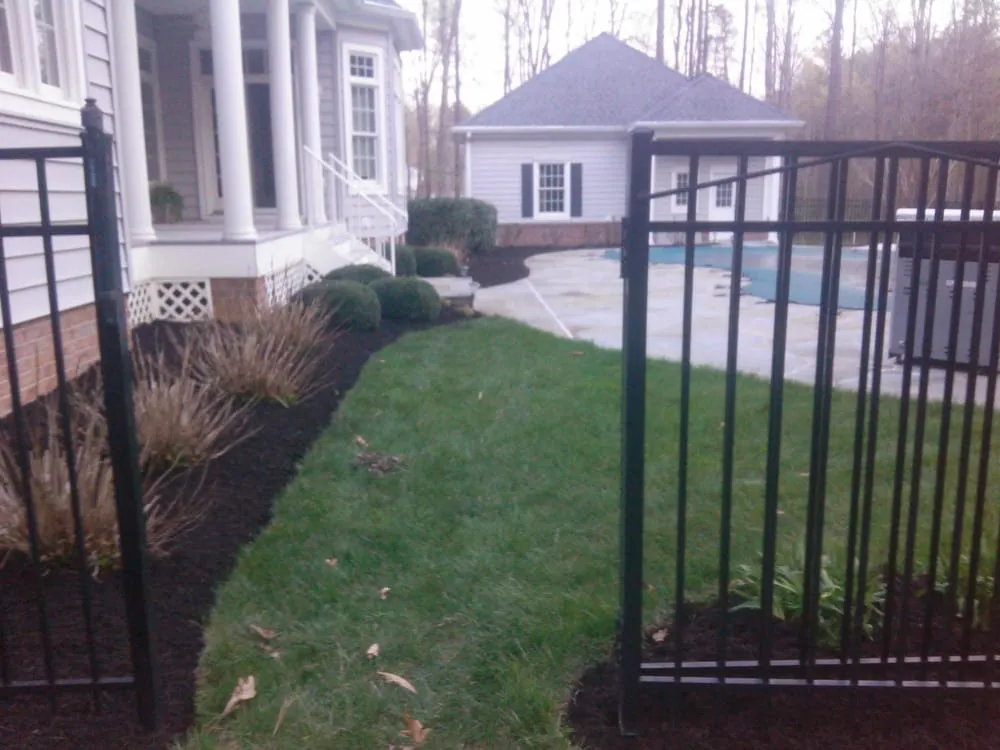 Professional garden landscaping for beautiful yards in Spotsylvania, VA by Before & After Home Improvment LLC