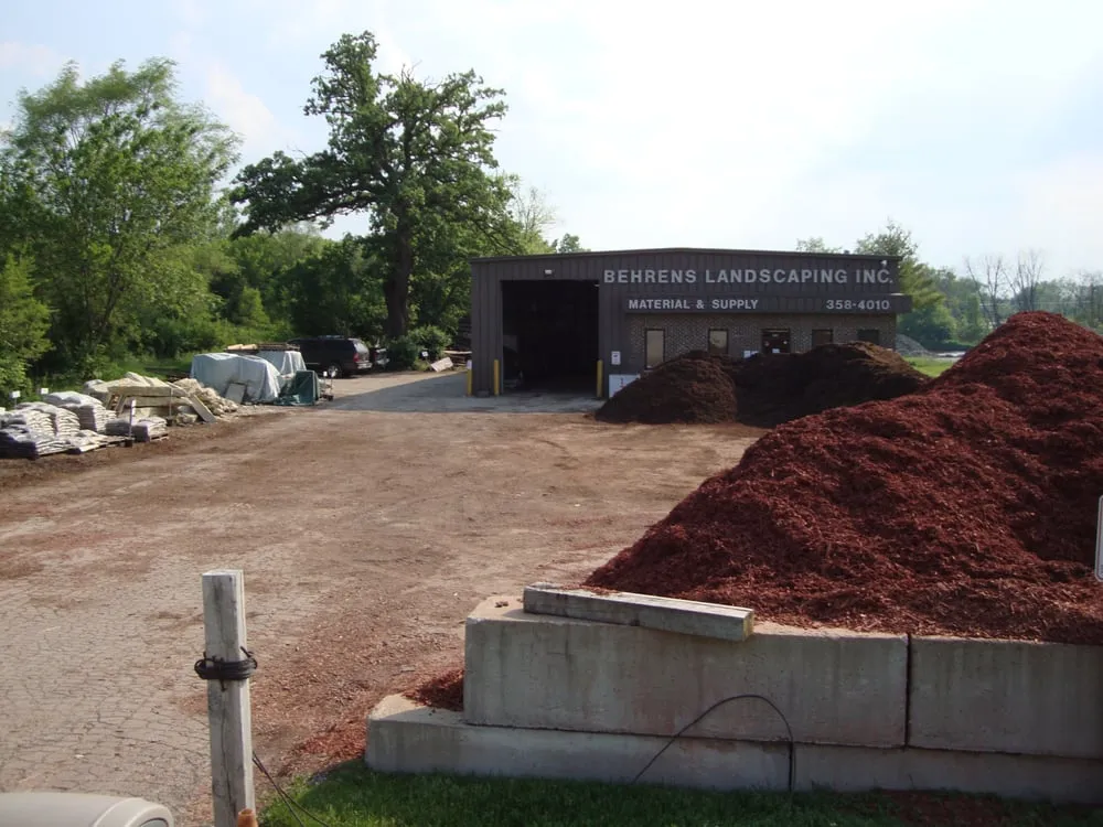 Expert lawn mowing service in Palatine, IL - Behrens Landscaping, Inc