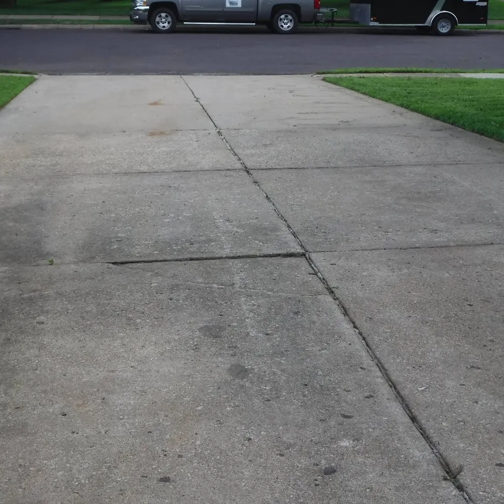 Professional landscaping services with custom design in Pekin, IL by Behrlawn Mowing & Yardwork