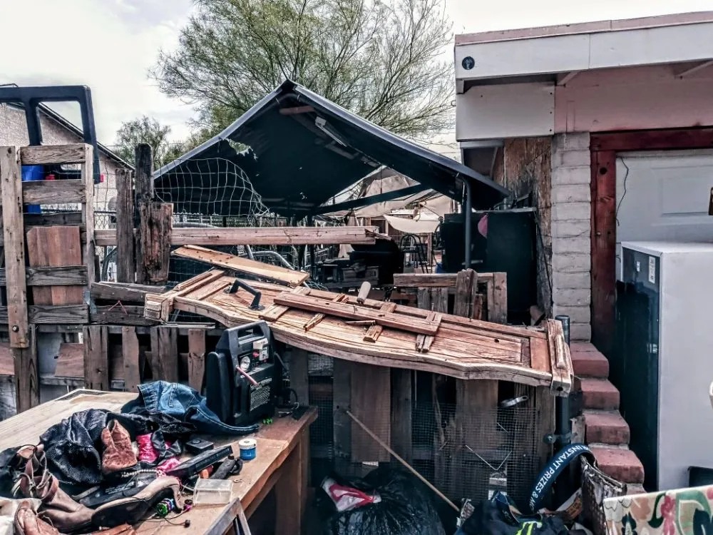 Reliable lawn mowing service in Tucson, AZ - Bel Air Trash Haulers