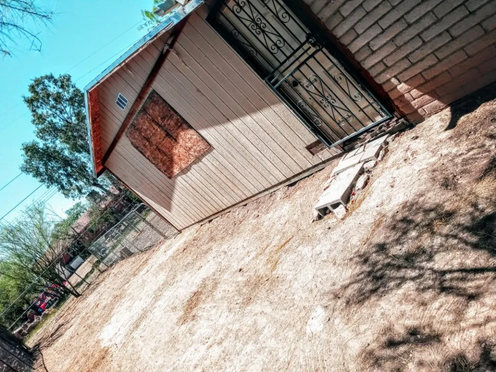 Professional garden landscaping in Tucson, AZ by Bel Air Trash Haulers