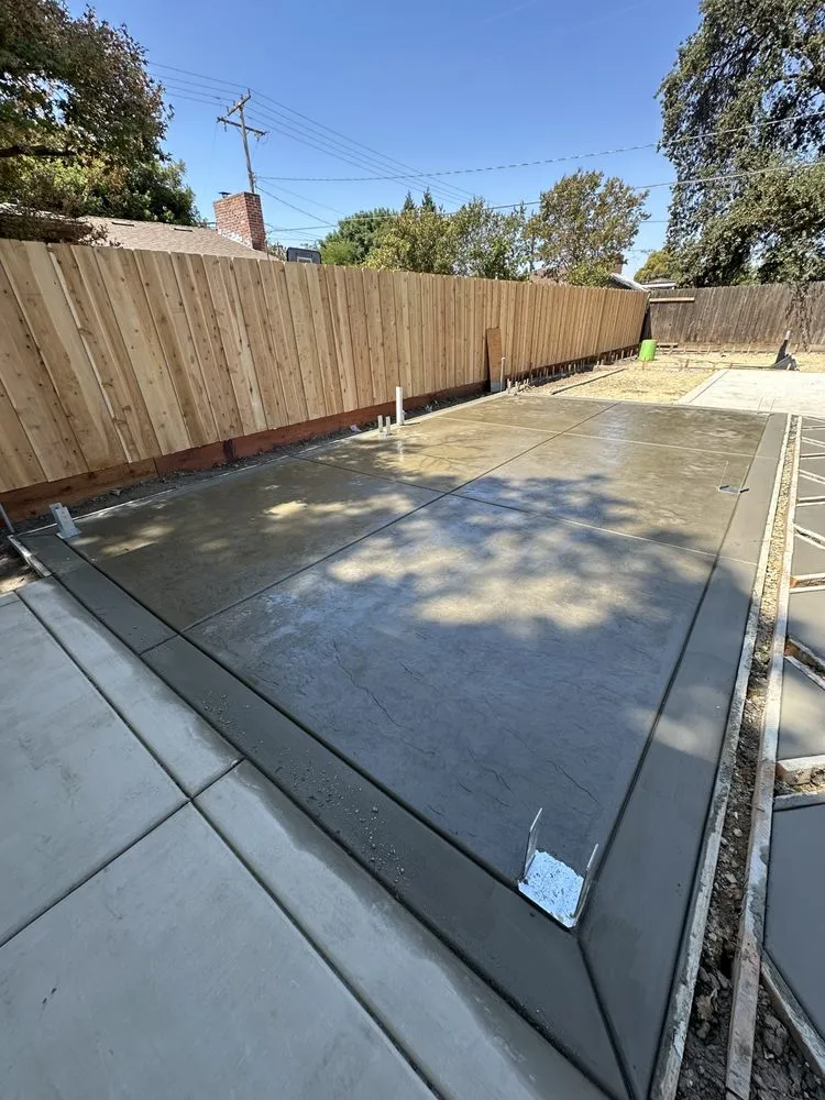 Local garden landscaping in Visalia, CA by Belis Landscape & Maintenance