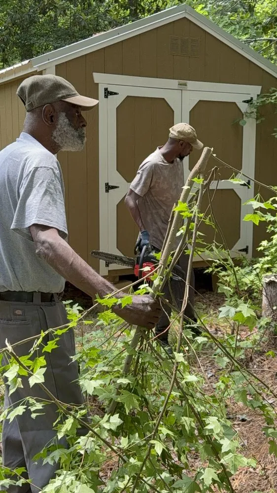Local residential landscaping experts serving Sanford, NC - Belk in a Box