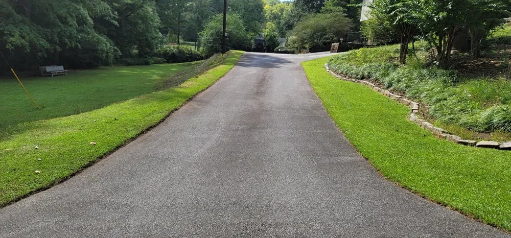 Local landscaping services experts serving Lithonia, GA - Belk Landscaping