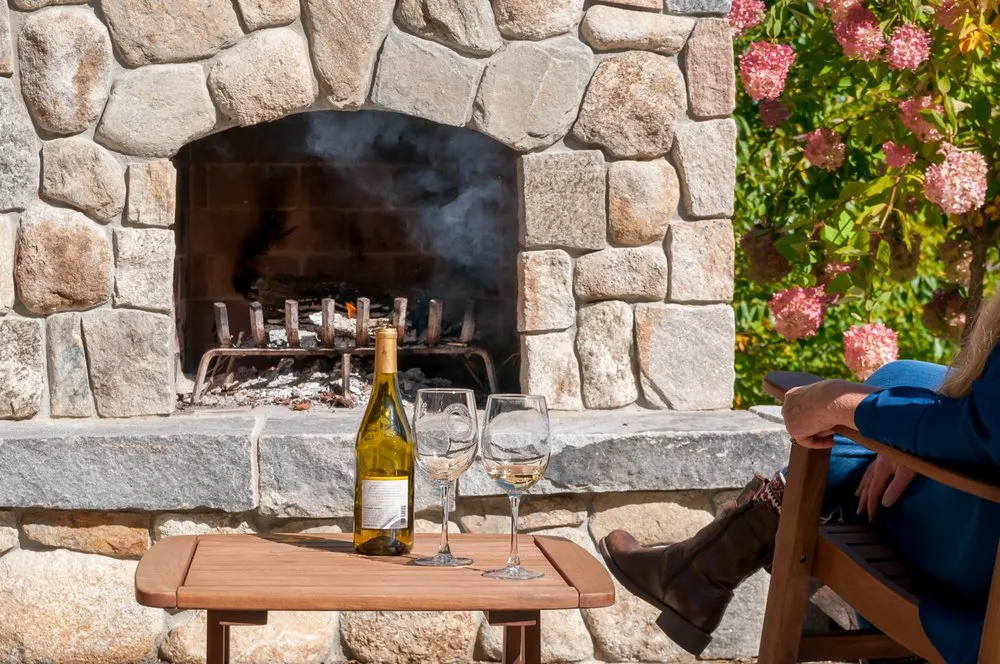 Custom landscape design experts serving Gilford, NH - Belknap Landscape