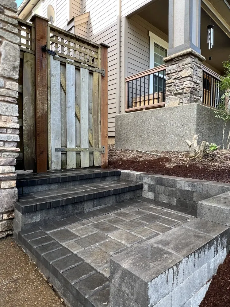 Local yard maintenance in Salem, OR by Bell Gardens Landscape