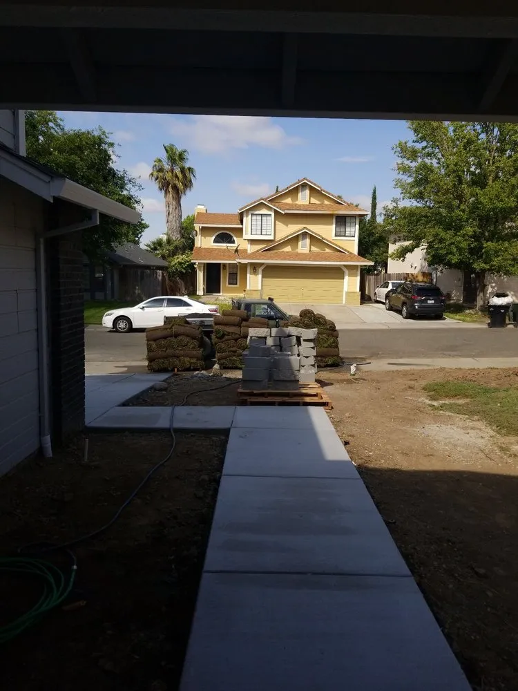 Expert landscaping services in El Dorado Hills, CA by Bell Sod and Hydroseed