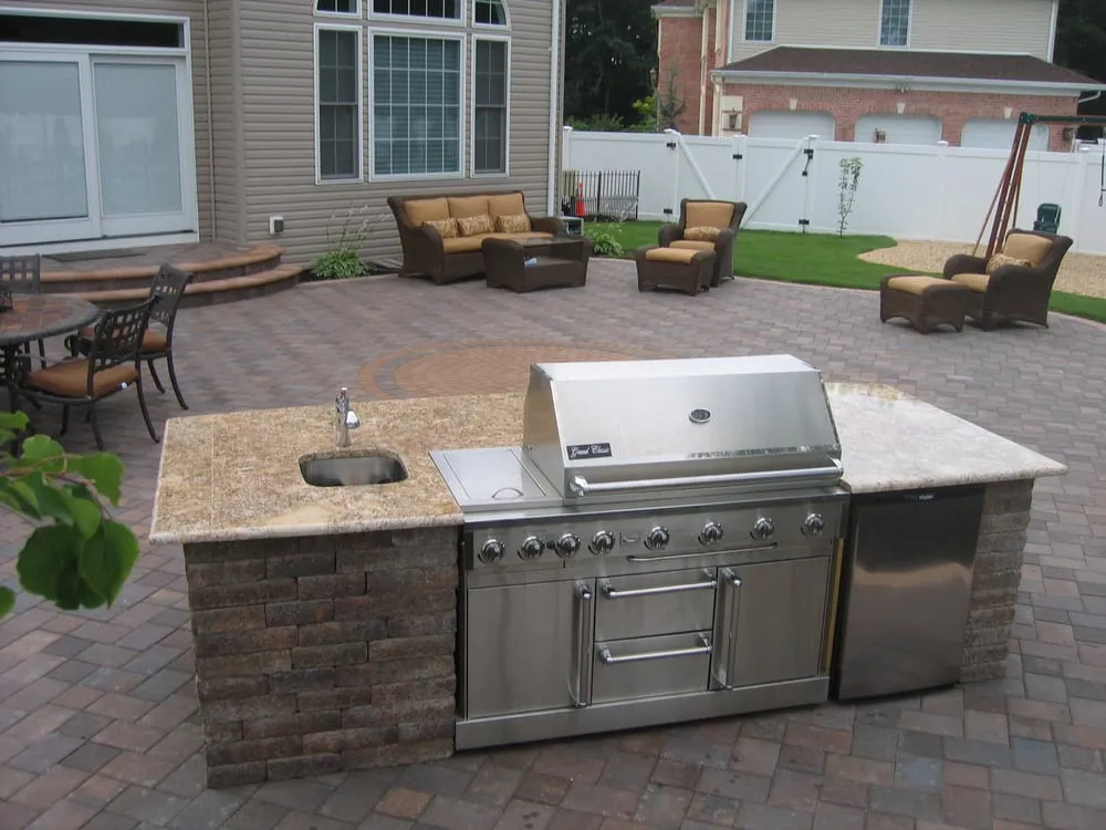 Reliable landscaping services in Coram, NY by Bella Fleur Landscape Design & Masonry