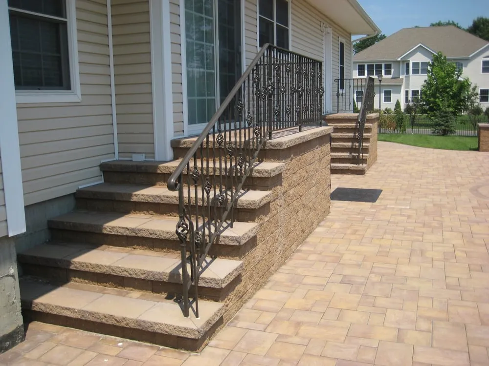 Trusted yard maintenance in Coram, NY - Bella Fleur Landscape Design & Masonry