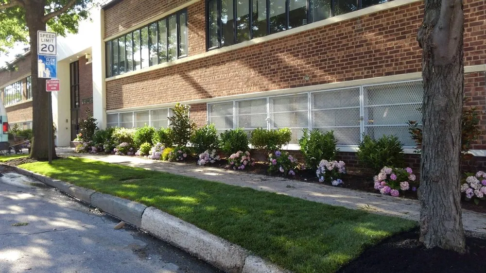 Reliable lawn mowing service experts serving Inwood, NY - Bella Flores Landscaping