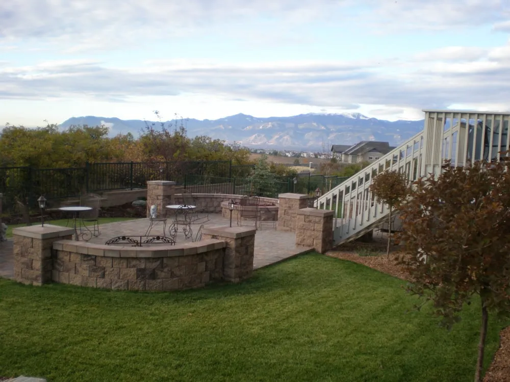 Professional outdoor landscaping experts serving Colorado Springs, CO - Bella Giardino Landscape & Garden Design