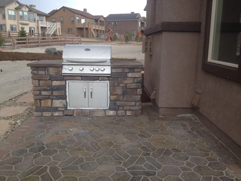 Custom yard maintenance for residential properties across Colorado Springs, CO - Bella Giardino Landscape & Garden Design