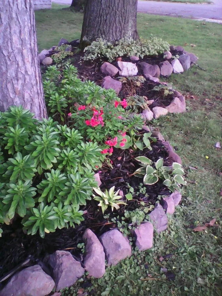 Reliable garden landscaping experts serving Ironwood, MI - Bella Landscaping & Lawn Maintenance