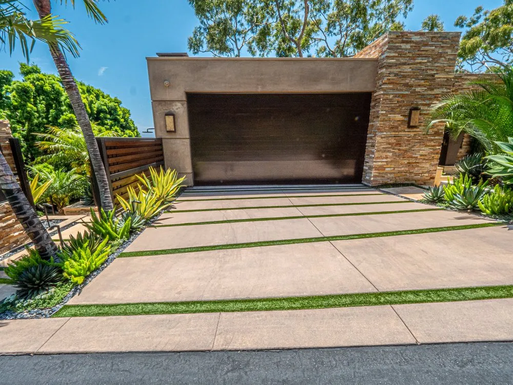 Professional yard maintenance with custom design across Corona, CA - Bella Park INC.