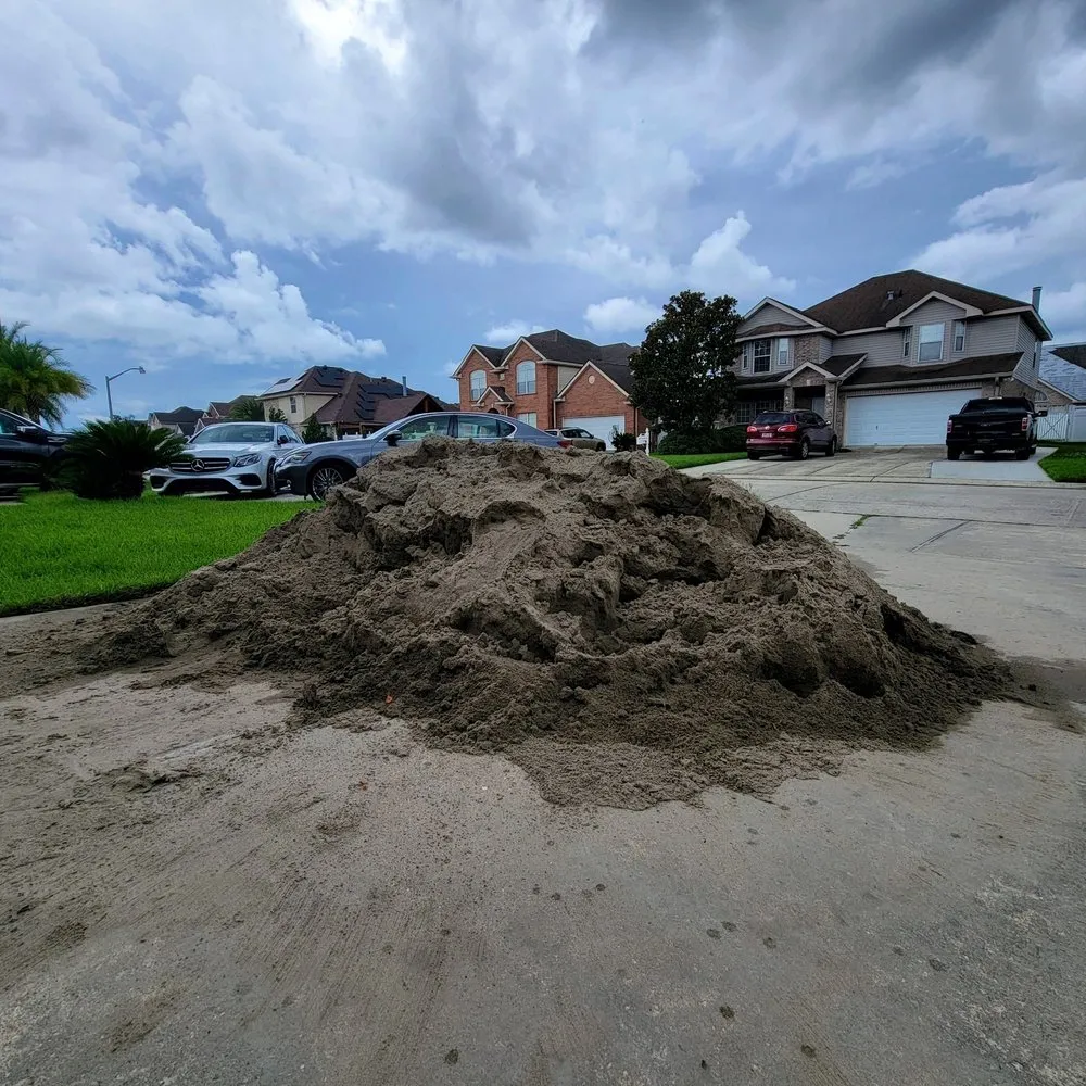 Top-rated landscaping services experts serving Slidell, LA - Bella Sand and Rock