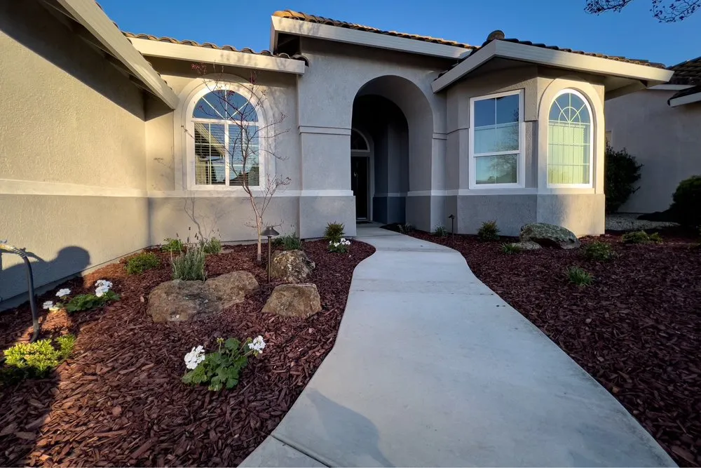 Affordable outdoor landscaping in Loomis, CA by Bella Vista Artificial Grass & Landscaping