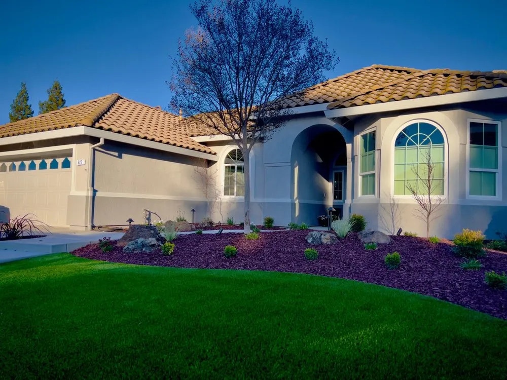 Expert yard cleanup service experts serving Loomis, CA - Bella Vista Artificial Grass & Landscaping