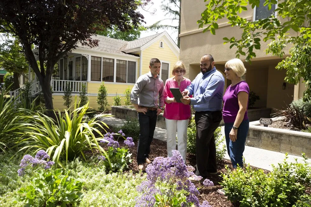 Custom yard maintenance experts serving San Jose, CA - Bella Vista Landscape Service