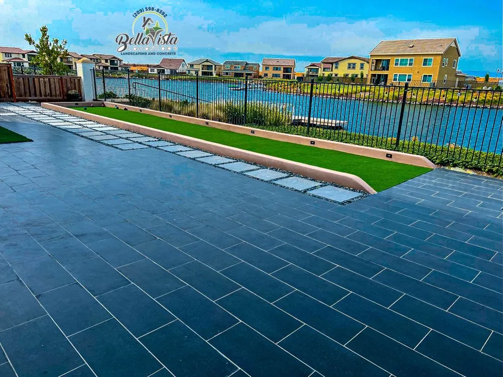 Affordable garden landscaping in Stockton, CA by Bella Vista Landscape