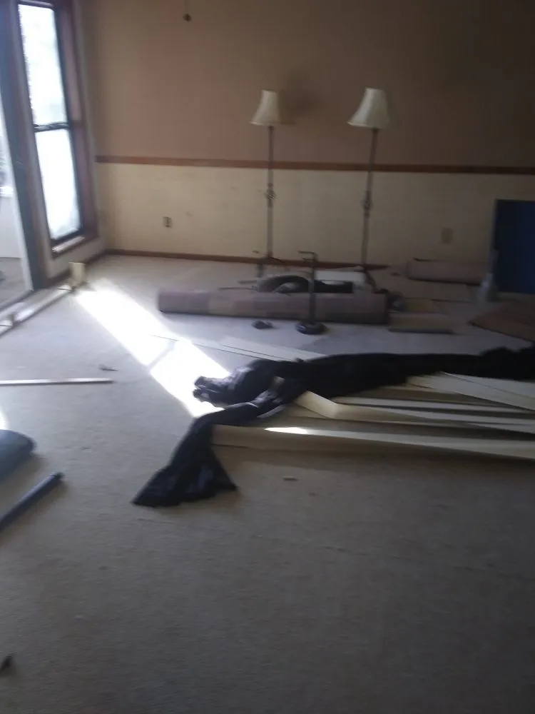 Trusted lawn mowing service in Shallotte, NC by Bellamy Small Services