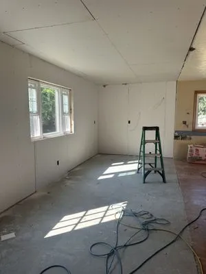 Bellan’s Painting & Remodeling Logo