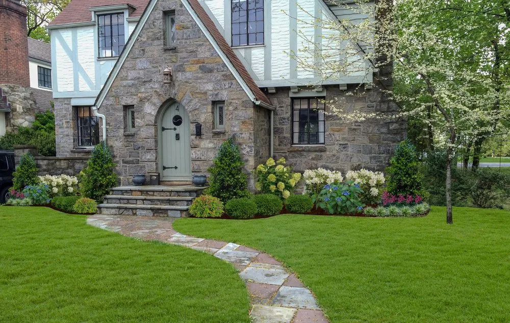 Trusted yard maintenance for residential properties in White Plains, NY by Bellantoni Landscapes