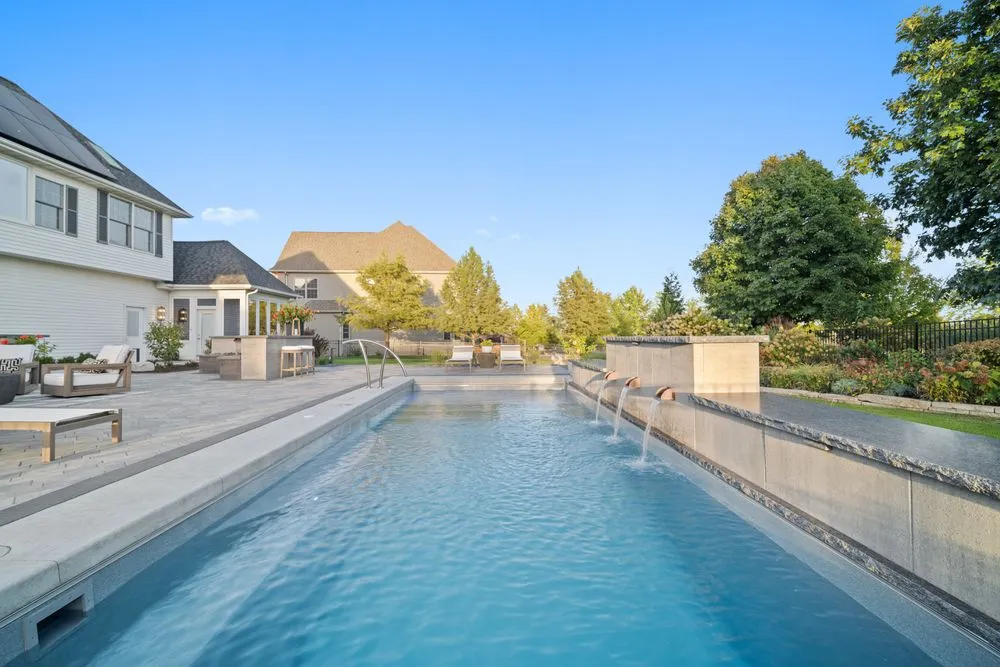 Affordable garden landscaping in Bloomington, IL by Bellas Landscaping