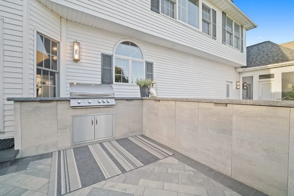 Top-rated residential landscaping in Bloomington, IL - Bellas Landscaping