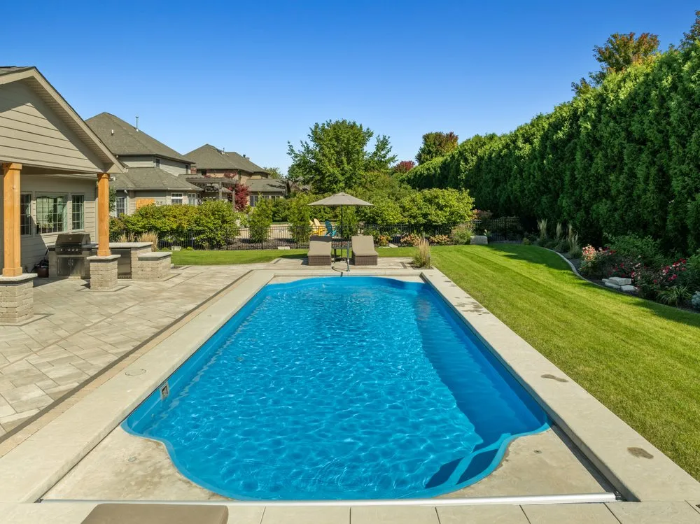 Trusted lawn care service in Bloomington, IL - Bellas Landscaping