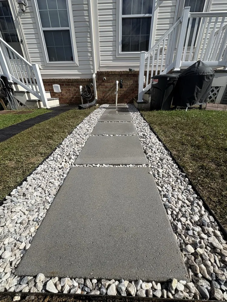 Expert lawn care service in Annapolis, MD by Bellem Landscaping Design