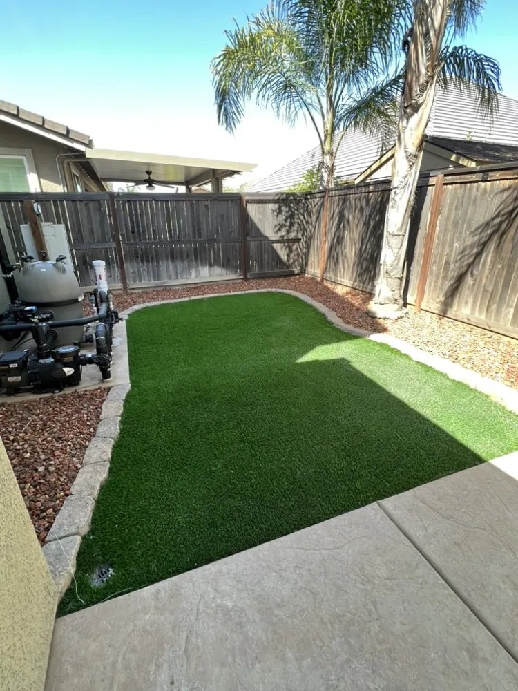 Affordable lawn mowing service in Sacramento, CA - Belleview Gardens