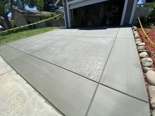 Belleview Gardens Logo