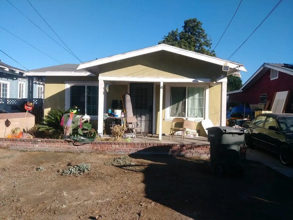 Professional yard cleanup service for beautiful yards in Bellflower, CA by Bellflower Landscaping