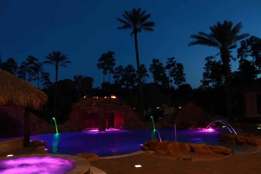 Reliable lawn care service near you in The Woodlands, TX by Bello Domani Outdoor Design