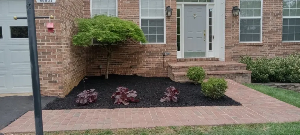 Affordable lawn mowing service in Sterling, VA by Bello Garcia Landscaping