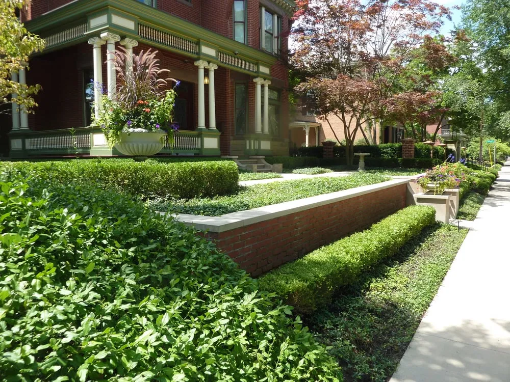 Trusted landscaping services experts serving Columbus, OH - Bello Giardino