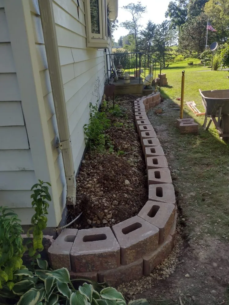 Local landscaping services in Janesville, WI - Bello Property Services