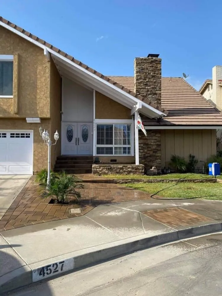 Reliable lawn care service for homes in North Hollywood, CA by Bello's hardscape landscape and turff