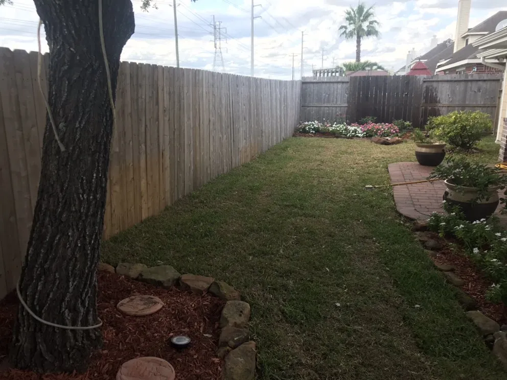 Top-rated residential landscaping in Beaumont, TX - Bells & Whistles