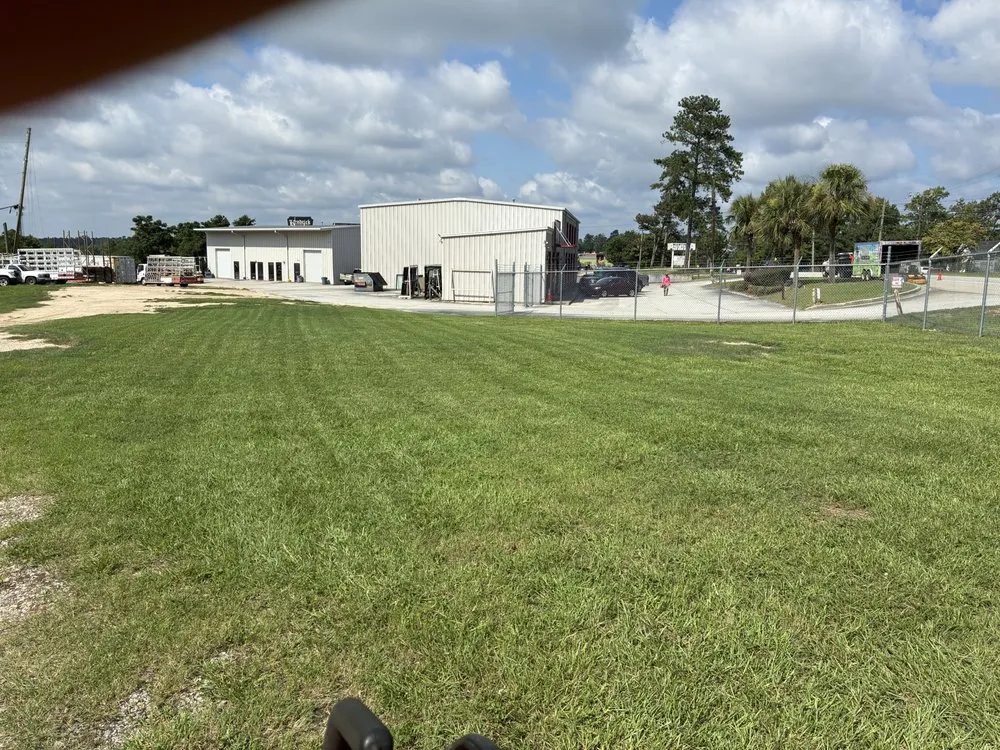 Custom outdoor landscaping in Grovetown, GA by Bells Affordable Landscaping